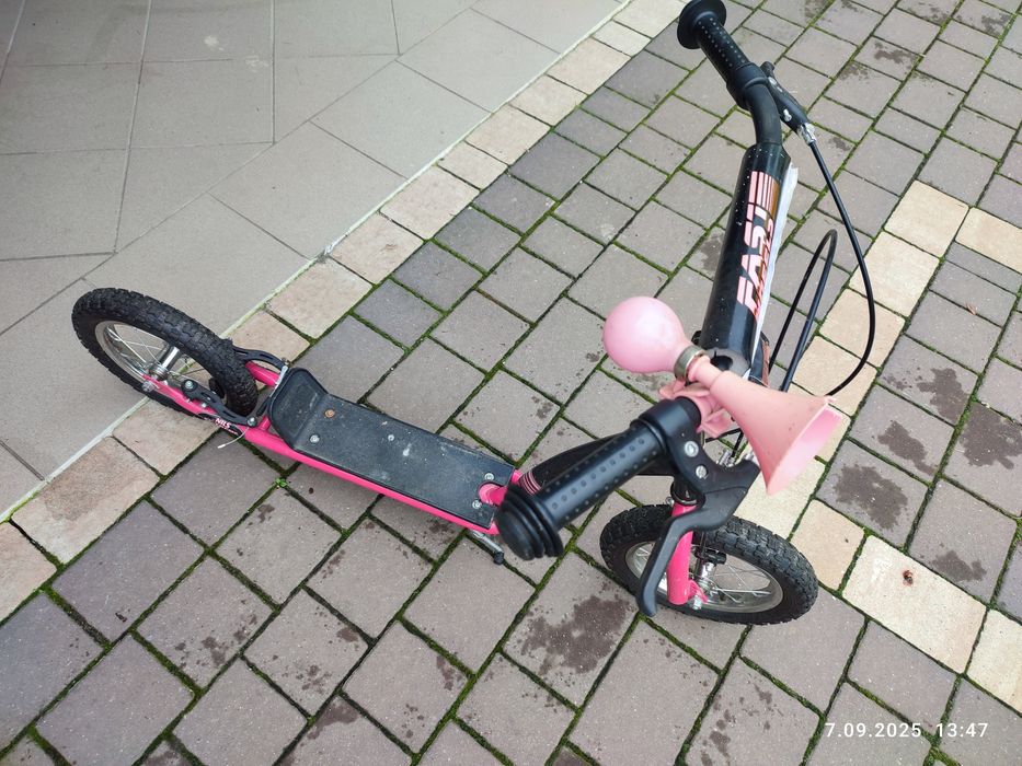 Holajnoga pompowane koła 10 cali , 2 cale grubość opony..terenowa