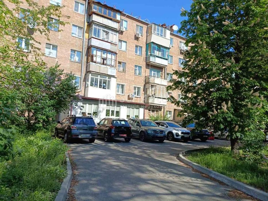 2к, Вишгород, Мазепи 10, недорого, срочно!