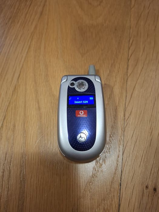 Motorola V525 2 sztuki - kolekcjonerskie antyki