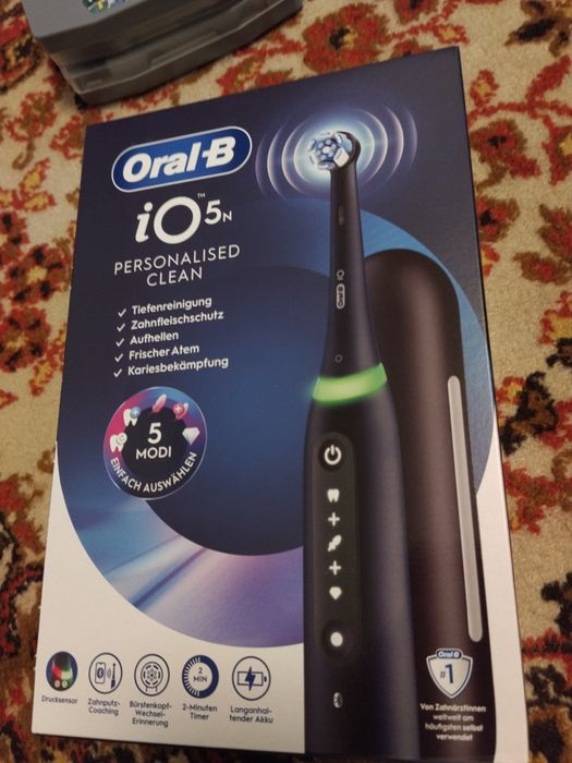 Електрична зубна щітка Oral B iO5N