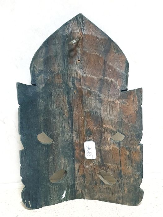 Pequena antiga máscara asiática em madeira exótica esculpida