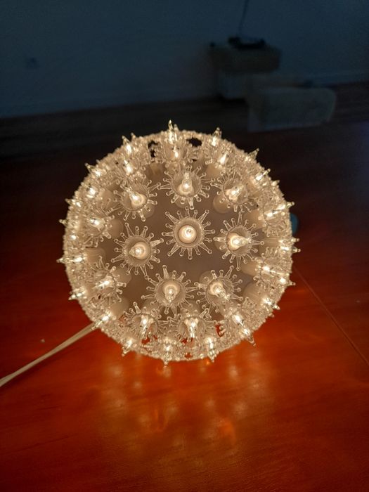 Kula led barwa światła ciepla