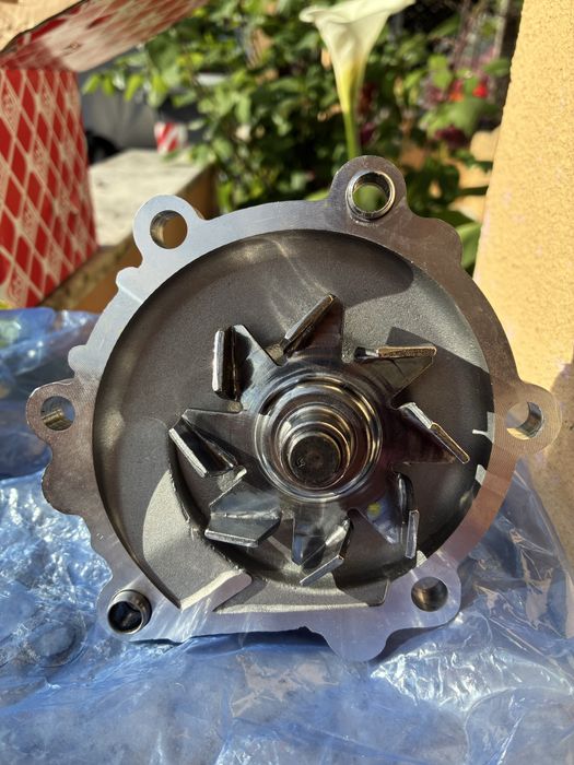 Bomba de àgua para Toyota Hilux (anos 80)