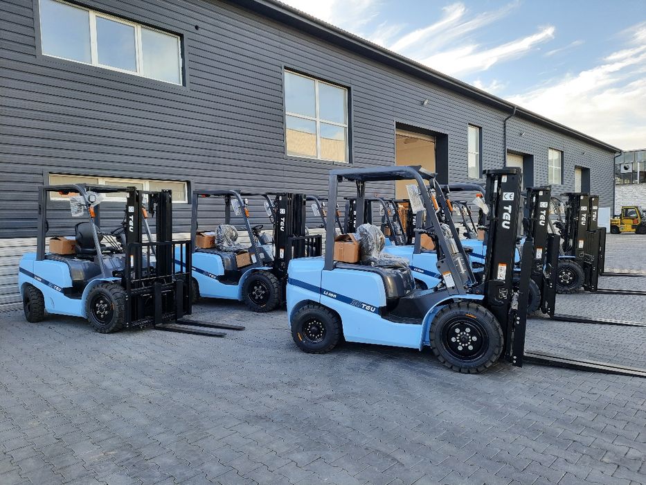 Електричний вилковий навантажувач TEU, погрузчик, модель FLB30