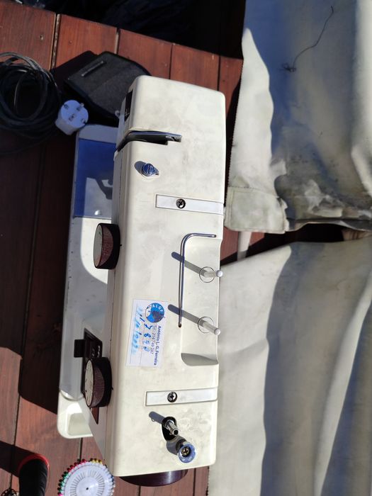 Máquina custura PFAFF