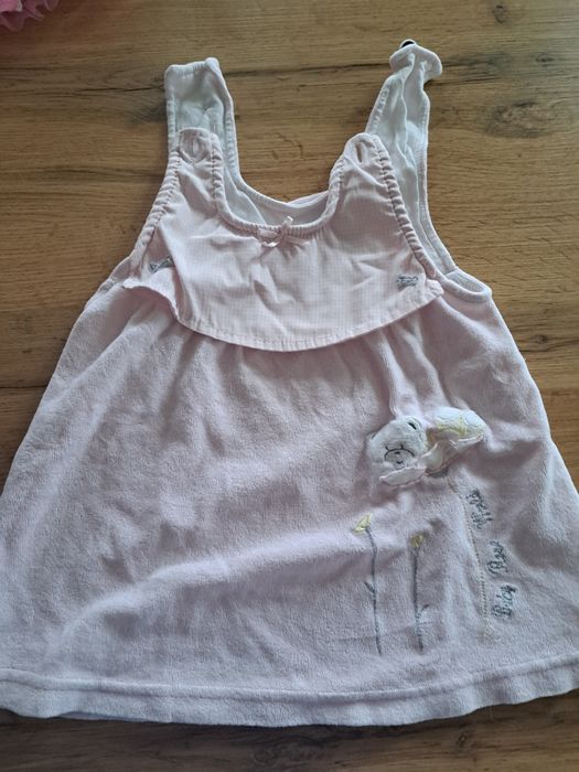 Sukienki rozmiarze 68-74