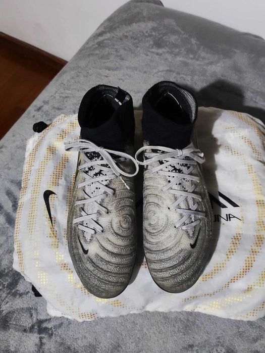 Chuteiras Nike Phantom Luna II Elite AG-PRO