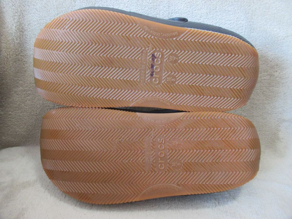 Кроксы ( Crocs ) р.М5-W7 (37)
