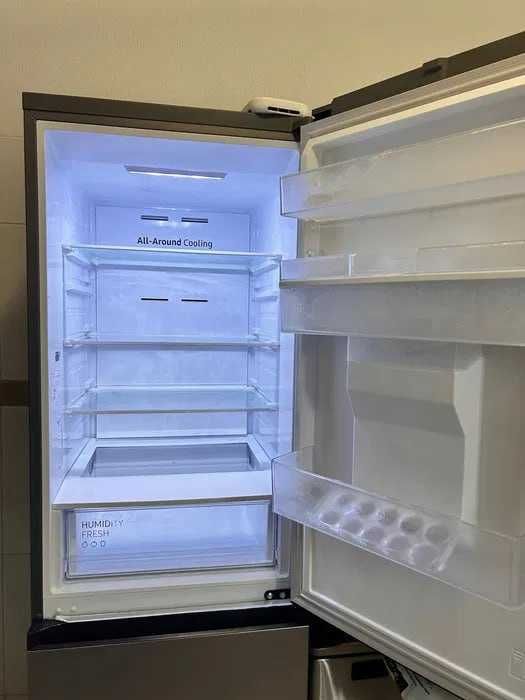 Надійний холодильник Samsung model RB34C632DSA. Доставка!