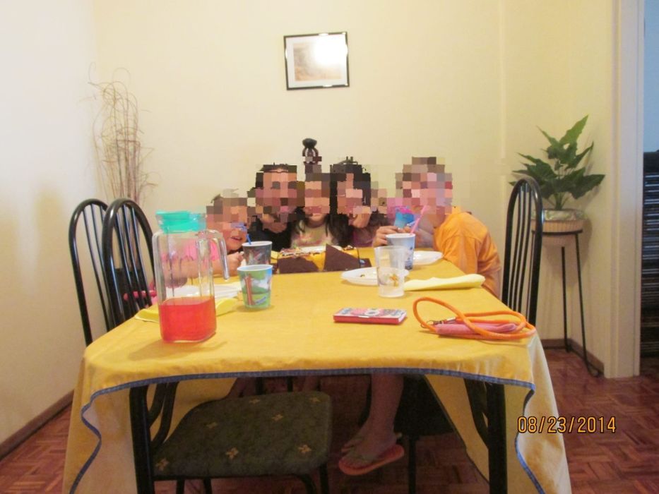 Mesa jantar + 4 cadeiras
