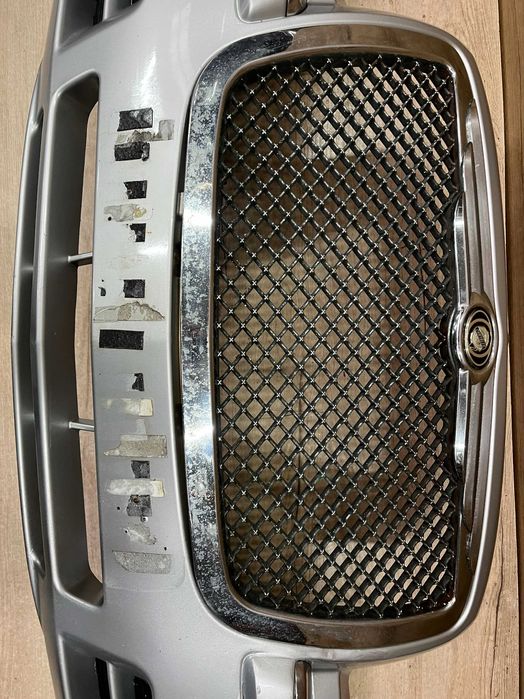 Zderzak przedni Chrysler 300C