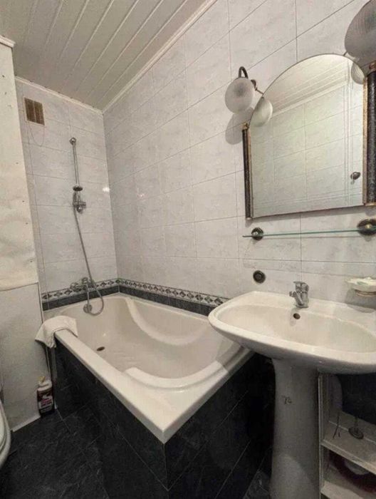 Оренда 3кім. квартира 70м Холодна Гора. м. Холодная гора. Волонтерська