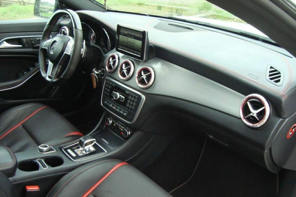 Mercedes CLA45 AMG Edition 1