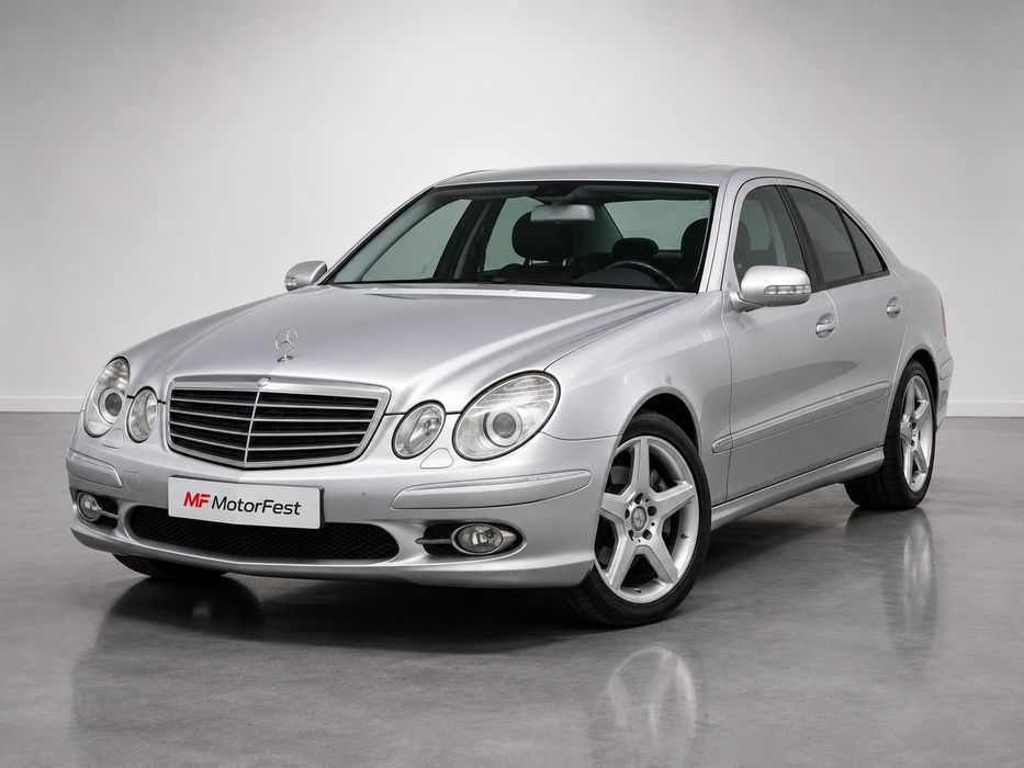 Mercedes-Benz Classe E 270 CDI Executive II Aut. (2005) – RESERVADO