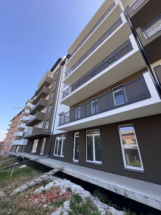 Продаж 2 кім. квартири Винники | вул. Галицька 109