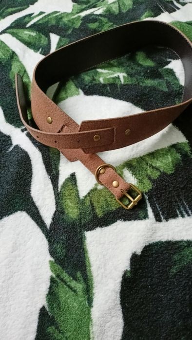 Brązowy pasek ok 90 cm