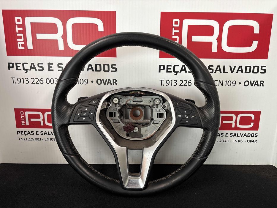 Volante do Motor MERCEDES-BENZ CLA Coupé (C117) ano 2016