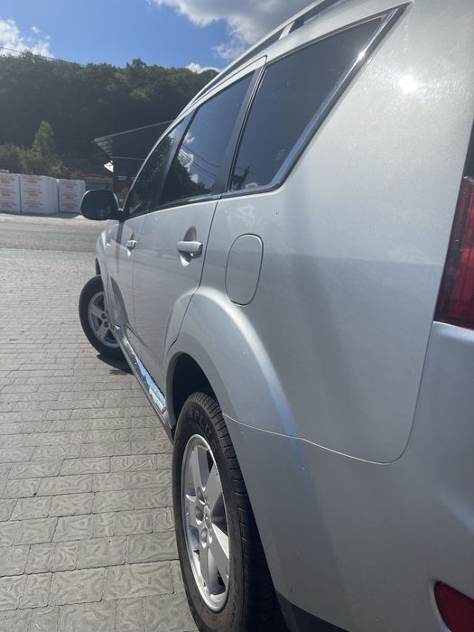 Peugeot 4007 2008р.