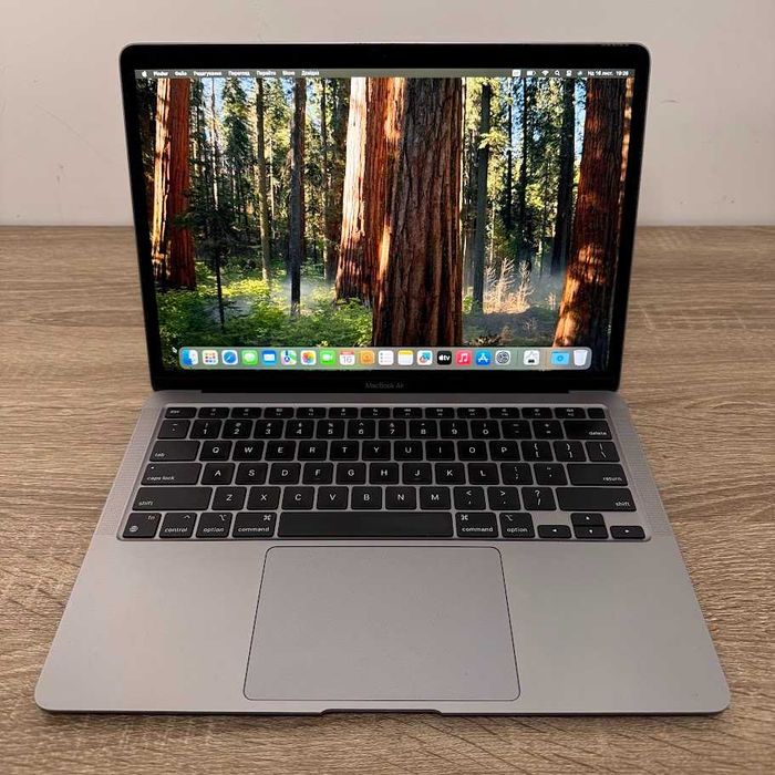 Apple Macbook Air A2338 2020 року M1 / 16Gb / SSD 256Gb (код: M0919)