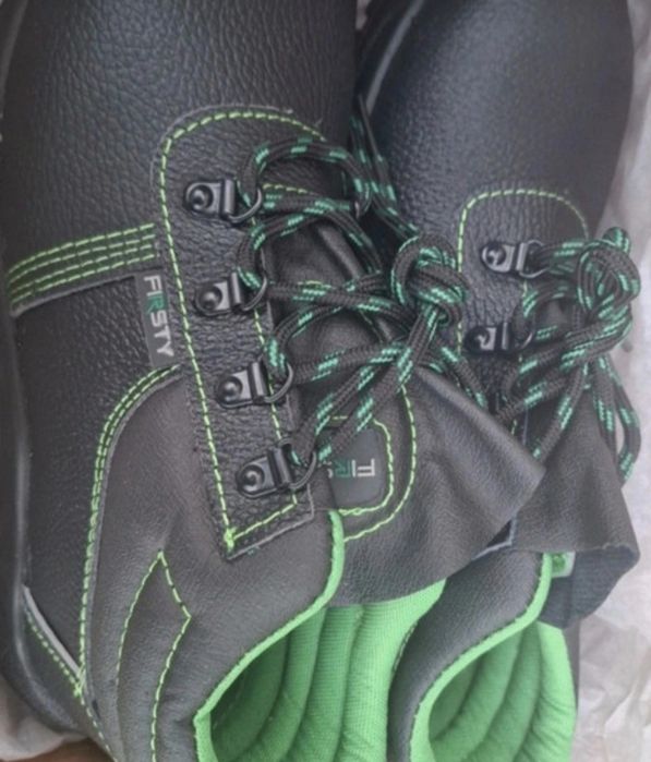 Buty robotnicze do kostki