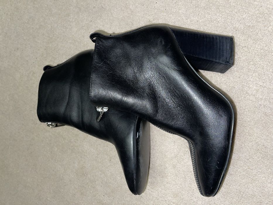 Батільони kendall+kylie