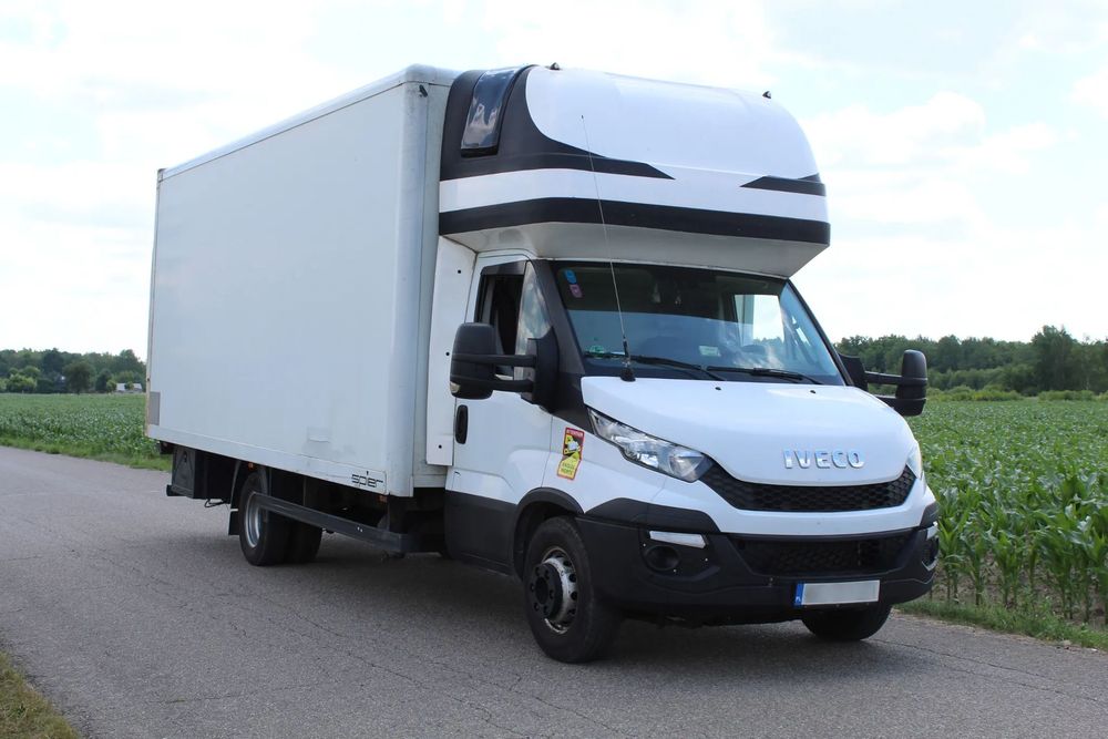 Iveco Daily 70C17 Firanka Winda Automat  Iveco Daily 70C17 Automat Winda Firanka Solówka Nowy Tachograf