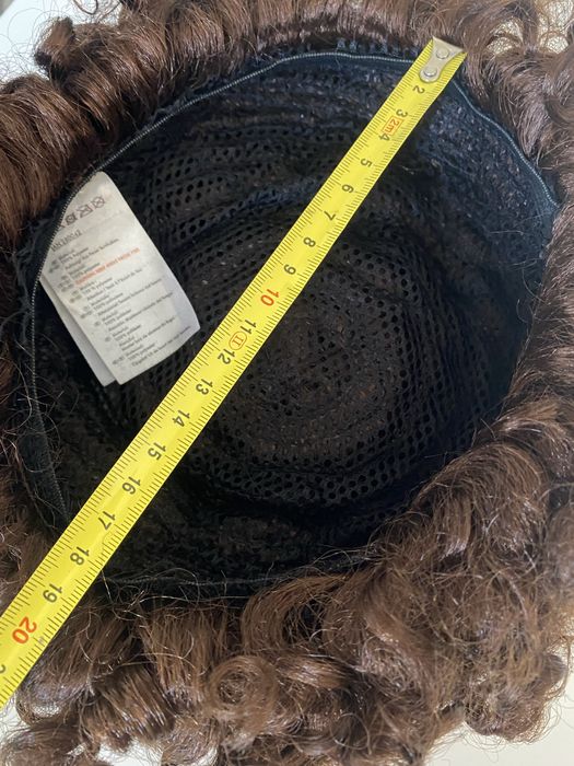 Peruka afro imprezowa lata 70-80 uzywana na manekinie