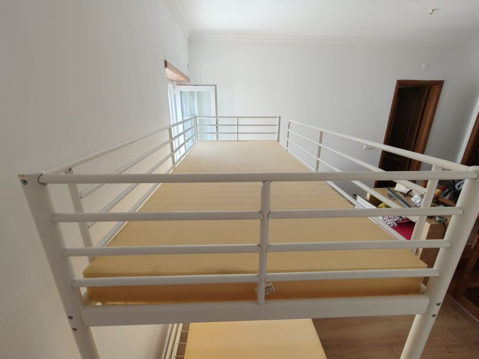Beliche IKEA em excelente estado