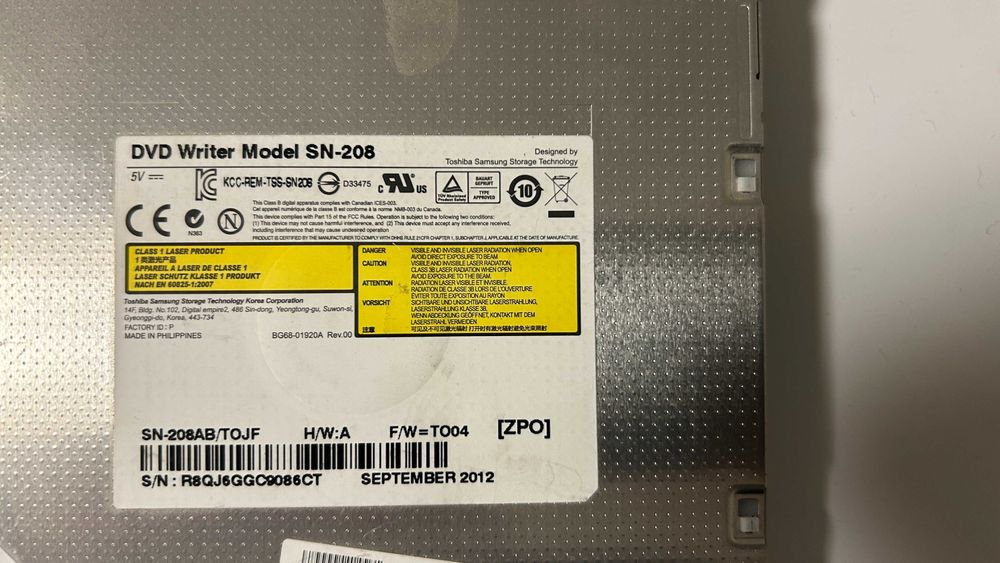 CD-Rom z Toshiba Satellite L810