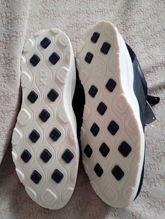 Buty sportowe skórzane esmara 40