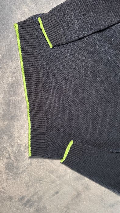 Camisola de malha de criança/homem tamanho M [NOVO]