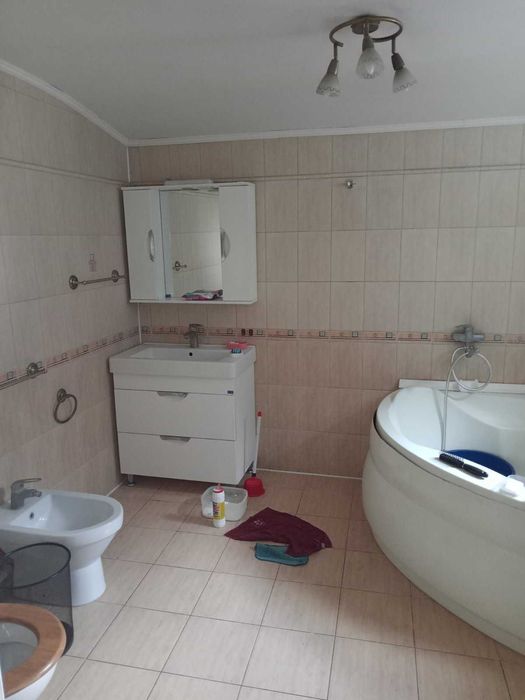 Продається сучасний житловий будинок