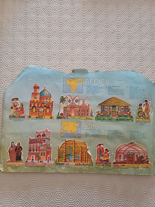 Caderneta antiga completa