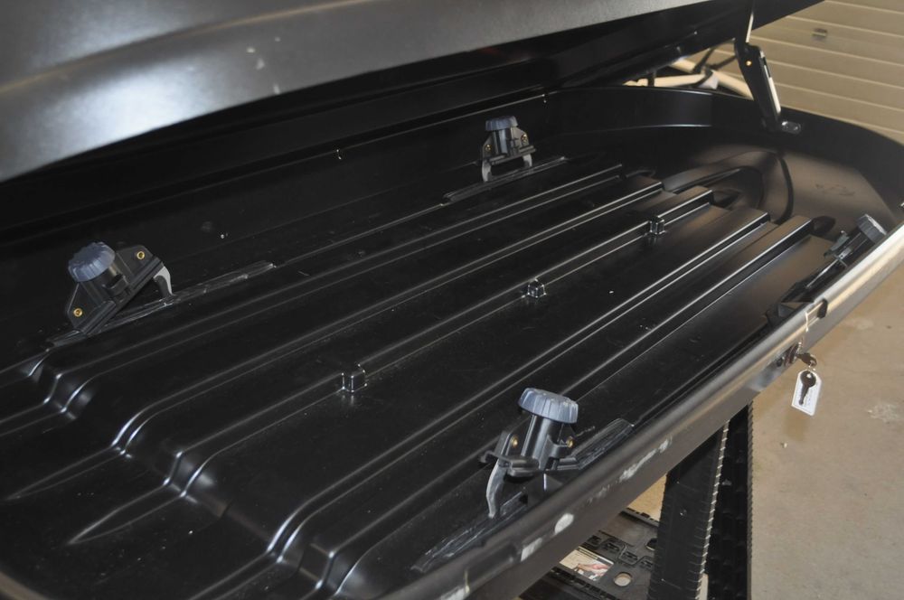 Box dachowy Jetbag 50 ( Thule )