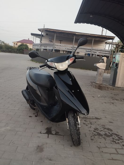 Продам скутер Suzuki Adress V50
