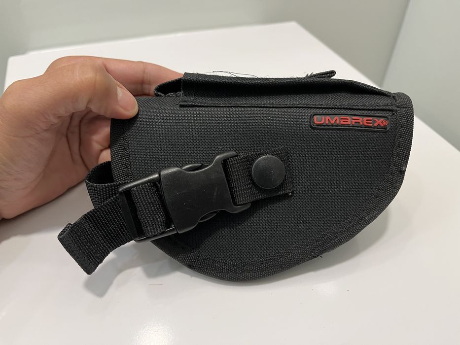 Kabura uniwersalna na pistolet i magazynek