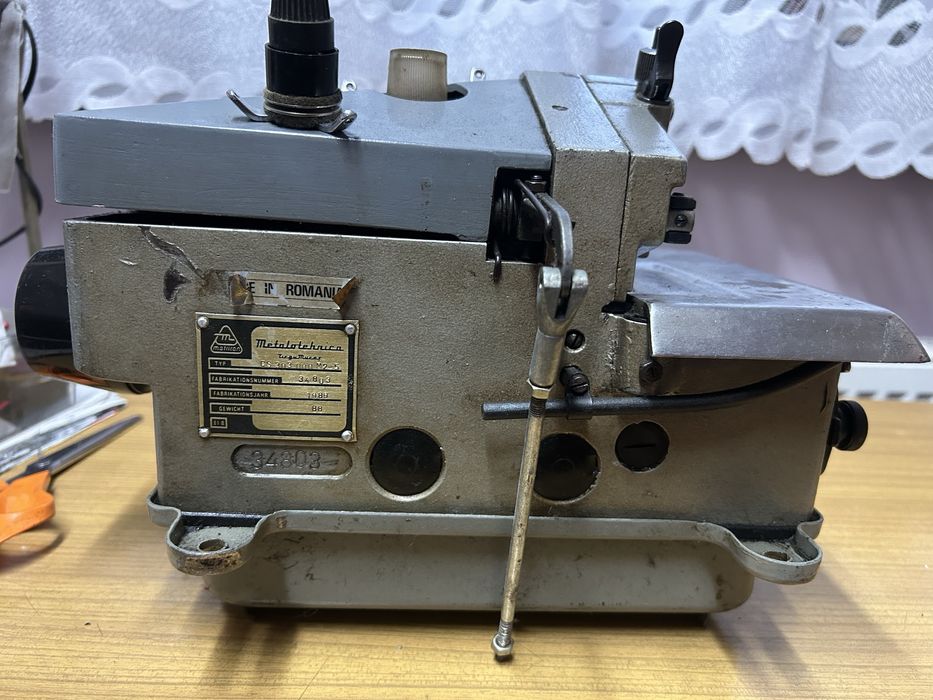 Maszyna do szycia overlock