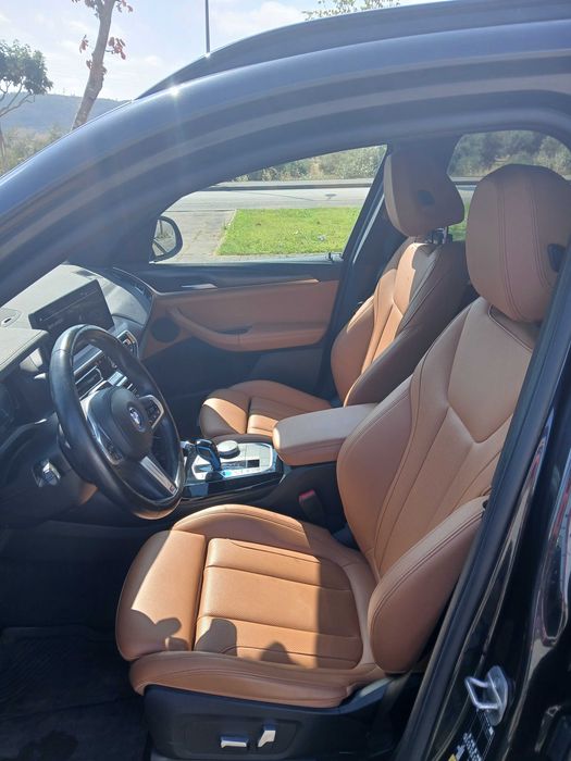 BMW iX3 — fotografia 8