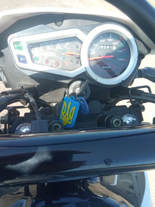 Продаються лонкін sx1.