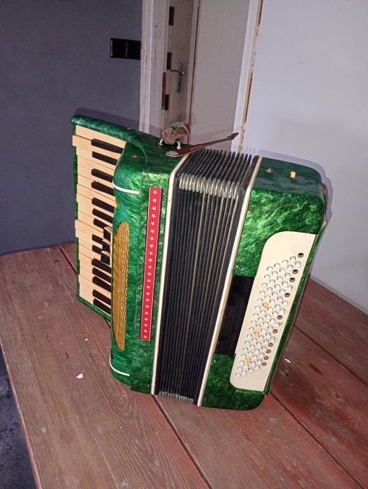 Akordeon Rosyjski