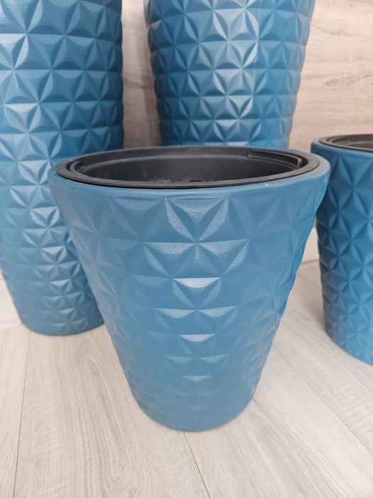 Zestaw doniczek ogrodowych