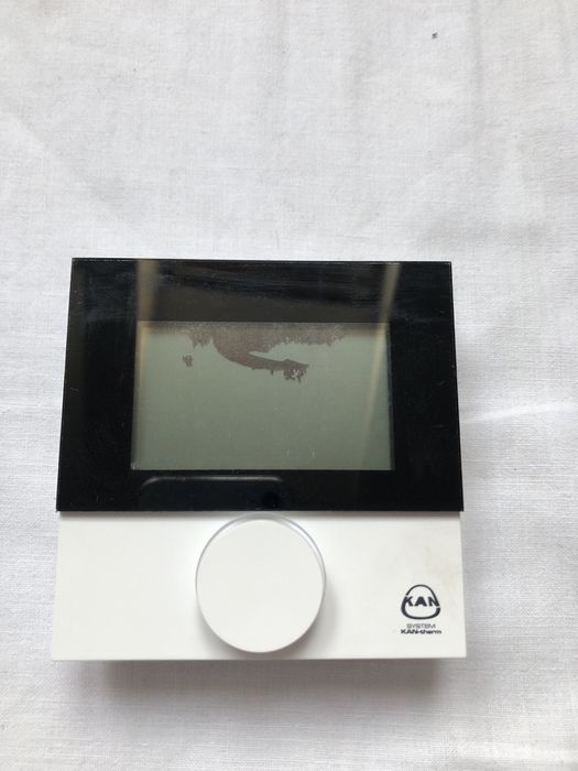 Przewodowy termostat pokojowy LCD 230 V KAN-therm K-800202