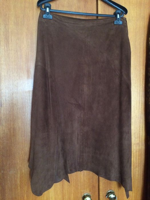Blusão, calça e saias em pele / camurça laranja, castanho e verde