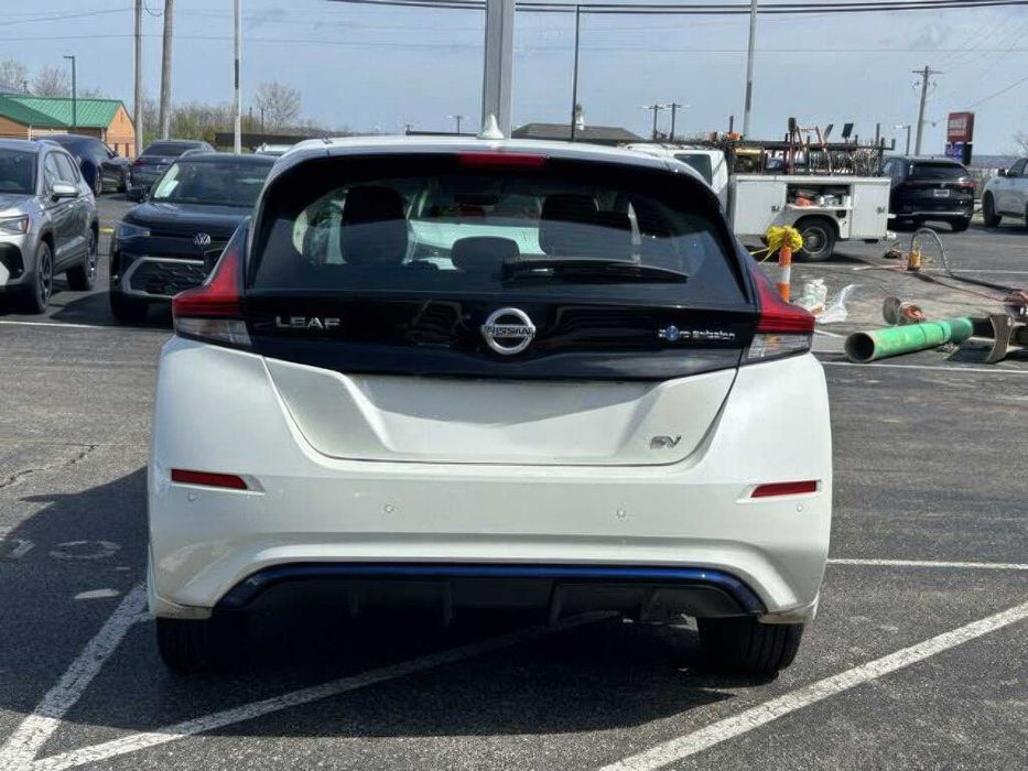 Nissan LEAF SV PLUS      2023