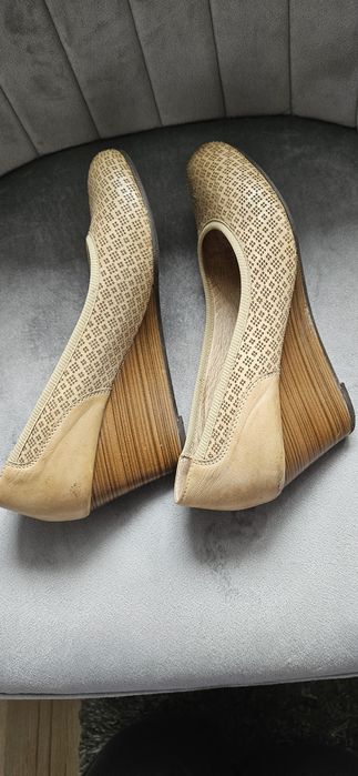 Skórzane  buty  Badura