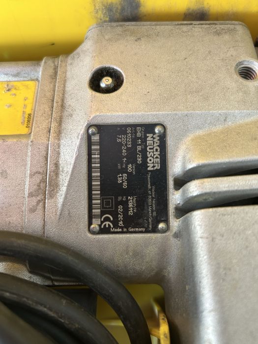 Młot wyburzeniowy Wacker EHB11