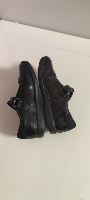 Туфлі лакові M&S 27pозмір 9