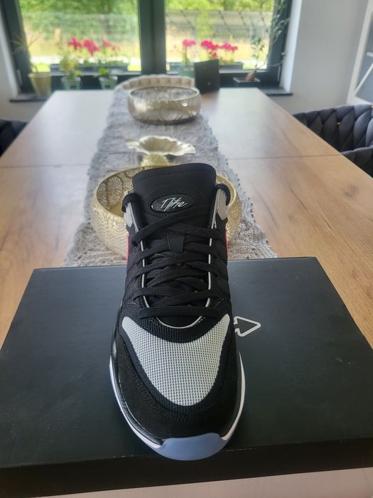 Buty Nike Air Zoom G.T Hustle 2 rozmiar 43 oraz 45