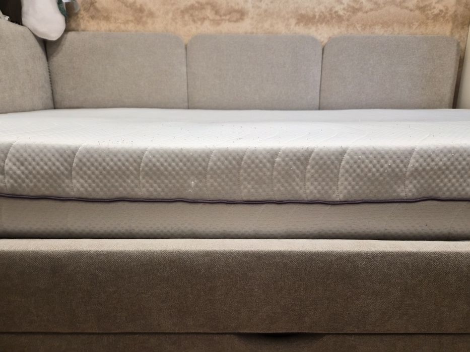 Materac Vesco PROFOAM 120X200 średnia twardość