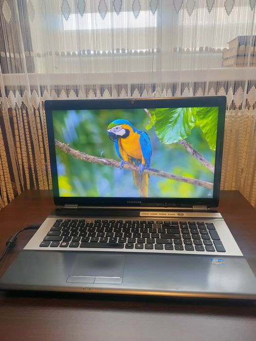 Ноутбук Samsung rf711 i7 geforce